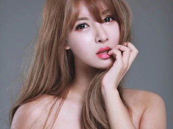 韩国美女模特孟娜炫破烂牛仔裤靓丽迷人写真9P