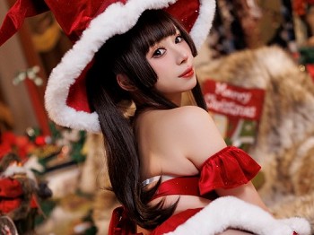 网络美女胡桃猫Kurumineko魔女圣诞夜主题圣诞女郎装扮超薄黑丝秀美腿诱惑写真108P