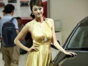 上海车展上的美女模特性感PK16P